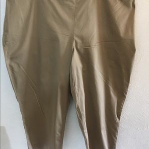 Women’s Plus Size Cotton Sateen Capri